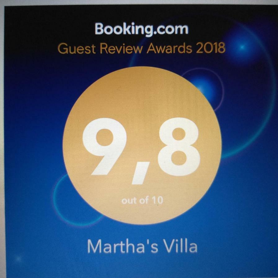 Martha'S Villa Nea Iraklitsa Esterno foto